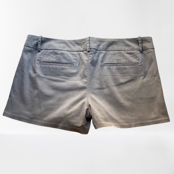 Mossimo Stretch Dark Khaki Chino Shorts - Picture 2 of 5